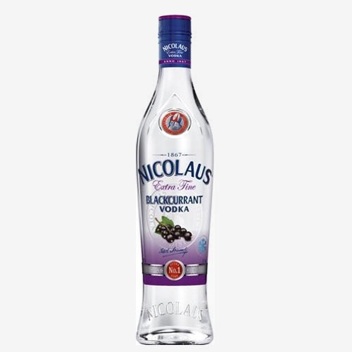 St. Nicolaus Vodka Extra Fine blackcurrant/čierna ríbezľa 38 % - 700 ml